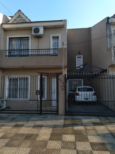 Duplex En Venta En Isidro Casanova