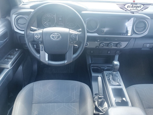 Imagen 13 de 15 de Toyota Tacoma 2017 3.5 Trd Sport At