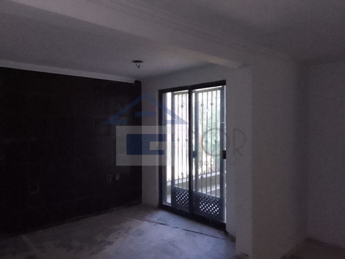 Excelente Casa En Venta, En Barra De Navidad, Ecatepec De Morelos, Edo. De México.