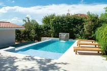 Comprar Casa En Las Sierras De Carlos Paz · Con Pileta Y Cochera · Patio · Luminoso · Vista A Carlos Paz · Venta