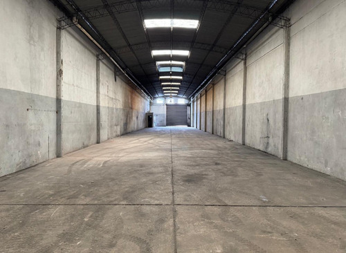 Galpón 430 M² A M. De Pte. Perón