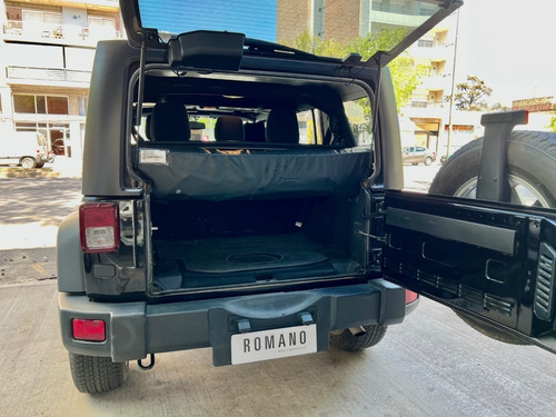 Imagen 8 de 15 de Jeep Wrangler Unlimited 4p 284hp 3.6 4x4 Automático 2018