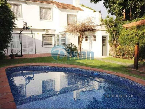 Martínez - Casa Venta Usd 680.000