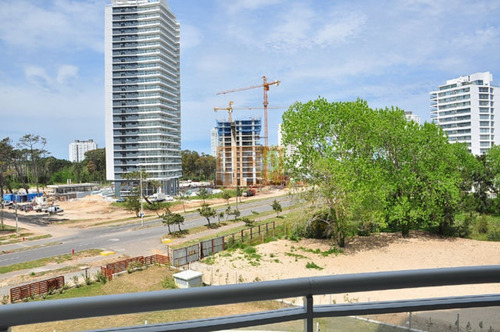 Edificio Ocean Drive !!!! Excelentes Servicios- Ref: 4212