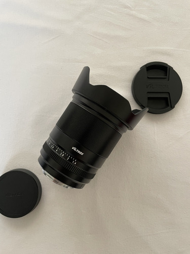 Lente Viltrox Af 13mm F1.4 Stm Para Sony E-mount Sony E Negro (Usado)