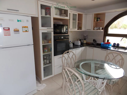 Muy Buena Casa En La Mejor Zona Del Golf
