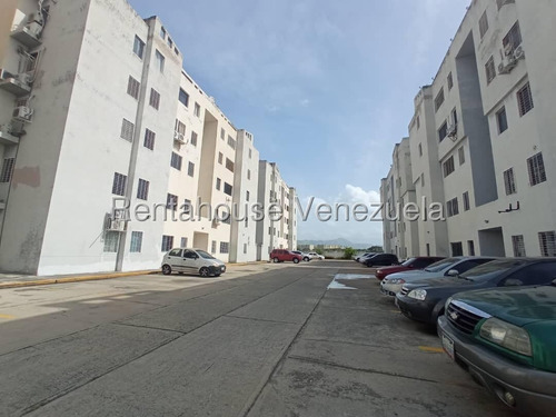 Luis Quiroz Vende Apartamento Paraparal Los Guayos 65 Mtrs2 Piso Bajo Pozo A/a Vigilancia 24/7 Lq 25-23330