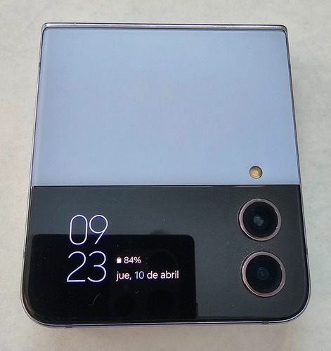 Samsung Galaxy Z Flip4 5g 5g Dual Sim 128 Gb Azul 8 Gb Ram (Usado)