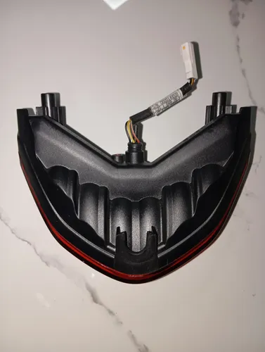 Faro Stop Ducati Monster 1200 (Usado)