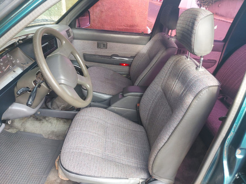 Toyota Hilux 2.8 Sr5 Cab. Dupla 4x4 4p