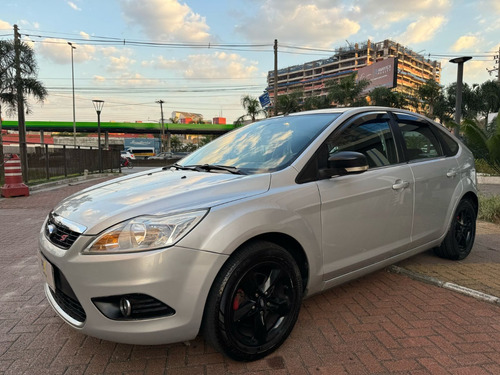 Ford Focus 1.6 Gl Flex 5p