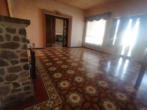 Imagen 8 de 20 de Casa En Renta En Fracc Del Bosque