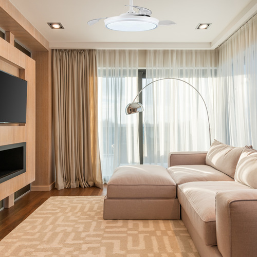 Ventilador Pás Retrátil Transp. Controle Remoto Led 3 Cores Estrutura Branco Pás Transparente Diâmetro 39.5 Frequência 50 Hz/60 Hz Material Das Pás Acrílico 127/220v