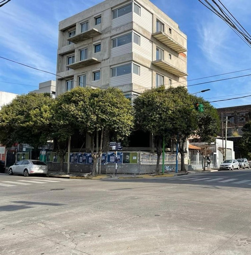 Imagen 2 de 2 de Local En Alquiler, Escobar.