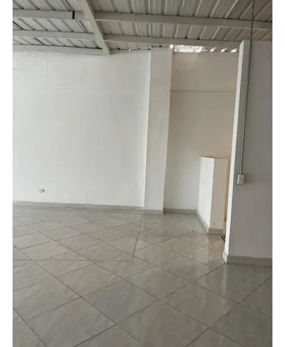 Arriendo Local Comercial, San Juan, Medellín Antioquia
