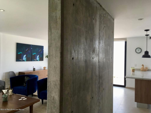 Imagen 2 de 14 de Venta Fabulosa Casa En Corregidora, El Condado, Qt. Cat22-534