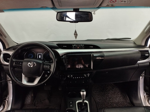 Toyota Hilux 2.8 SRV 4X4 CD 16V DIESEL 4P AUTOMÁTICO