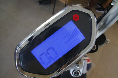 Moto Elétrica Scooter 2000w Autonomia:60 A ( 120km Opcional)