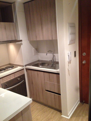 Venta Departamento 1 Dorm/1 Baño - Estacion Central