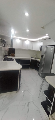 Imagen 5 de 19 de Townhouse En Venta Nueva Casarapa Guarenas Edo Miranda