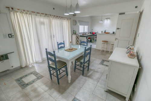 Imagen 2 de 19 de Casa 3 Dormitorios En Venta, Zona Norte. La Plata