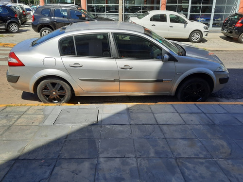 Imagen 3 de 11 de Renault Megane Ii Luxe C/gnc 2009