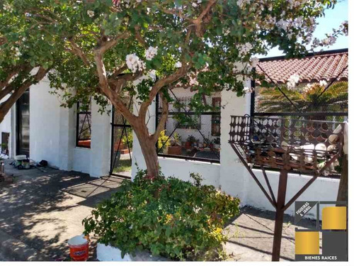 Casa En Venta En Lanus Oeste