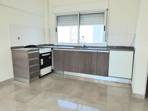 Imagen 13 de 22 de Av Alberdi Al 2900 3 Amb 68 M2 Balcon Terraza