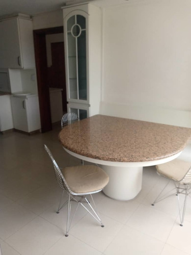 Imagen 9 de 20 de Alquilo Apartamento Grande En El Viñedo