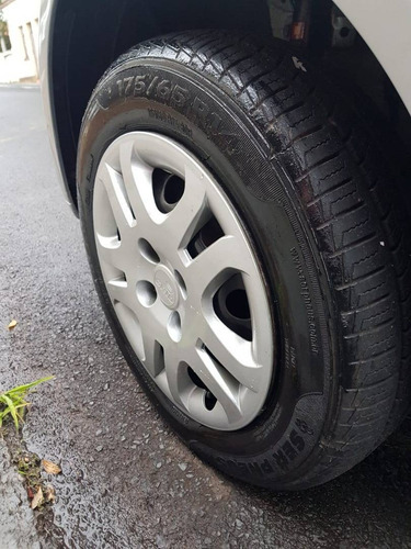 Ford Fiesta 1.0 Rocam Se 8v Flex 4p Manual