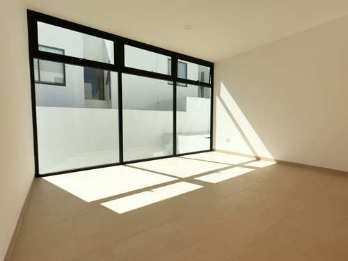 Imagen 20 de 29 de Casa En Zibata Queretaro 4 Habitaciones Sala De Tv Roof Top