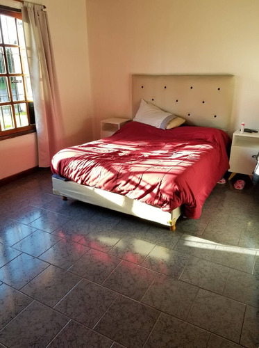 Imagen 6 de 12 de Casa De 3 Ambientes Con Quincho Y Parque En Monte Grande