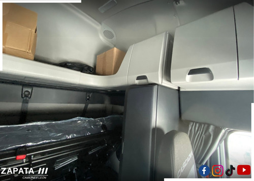 Tracto Cascadia Cam 60 Dd13 Dt12 Freightliner T.automati Em