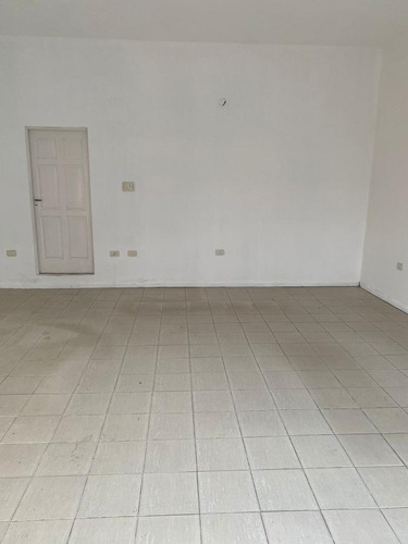Imagen 15 de 26 de Venta - Dos Locales Y Una Casa 4 Ambientes - Bella Vista
