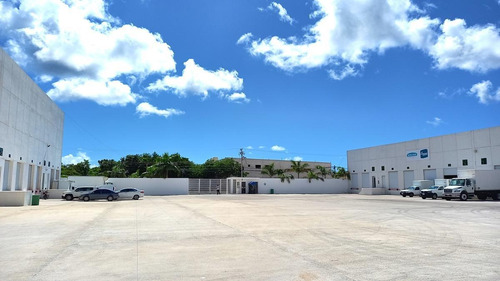 Imagen 7 de 11 de Bodega Renta 300 M2 Cancún