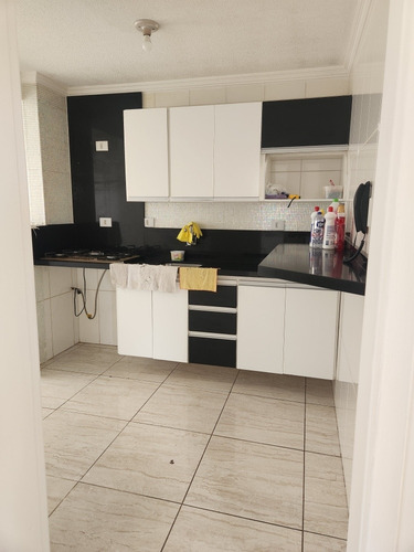 Apartamento Térreo 4 Cômodos.