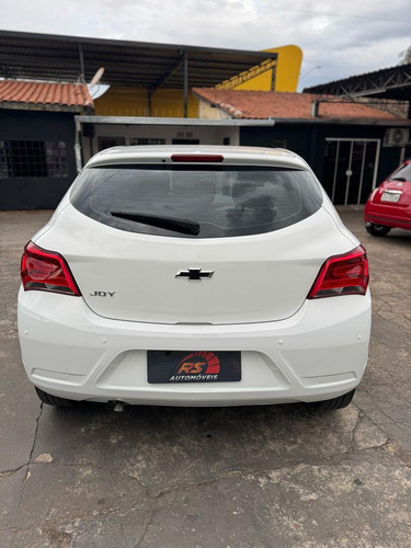 Chevrolet Onix Joy Black