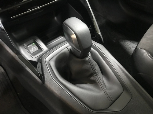 Imagen 19 de 25 de Peugeot 208 Active Pack Tiptronic 1.6 Mc