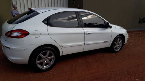 Chery Cielo 2012 1.6 5p