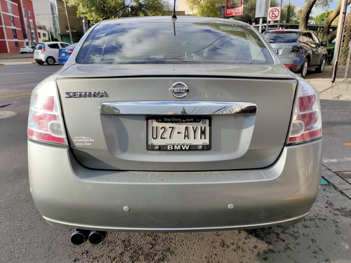 Imagen 4 de 14 de Nissan Sentra Emotion Cvt Blu At 2012