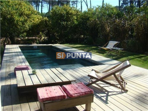   Casa Con Piscina En Alquiler Con Vista Al Mar En Montoya, La Barra