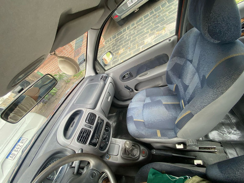 Renault Clio 1.6 Rn