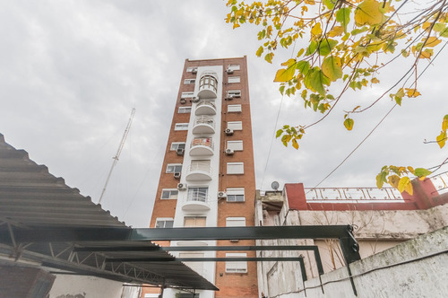 Imagen 27 de 30 de Departamento.venta.2 Ambientes Desocupado Con Cochera Incluida En El Precio.banfield.