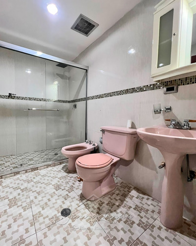 En Venta Hermosa Casa En Urb. Privada Bosque Monique, El Castaño Maracay Aragua