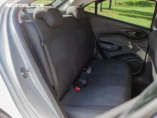 Imagen 13 de 25 de Chevrolet Onix Joy Extra Full 1.0 | Permuta / Financia