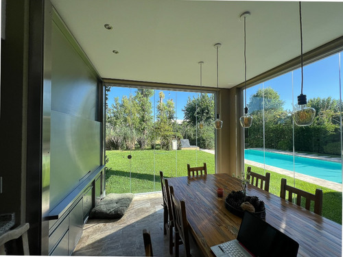 Propiedad En Venta En Barrio Saint Thomas Canning