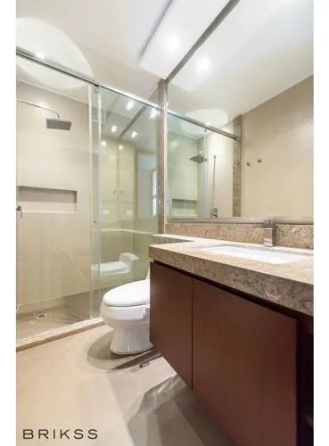 Apartamento En Venta En El Refugio-chapinero. Cod V715