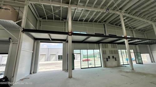 Bodega En Renta En Sata Rosa De Jaurégui 251 M2 Rahqro