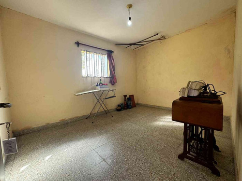 Gran Casa De 2 Dorm Y Jardín En San Jerónimo Norte