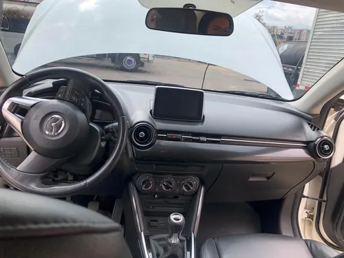 Mazda 2 1.5 Touring